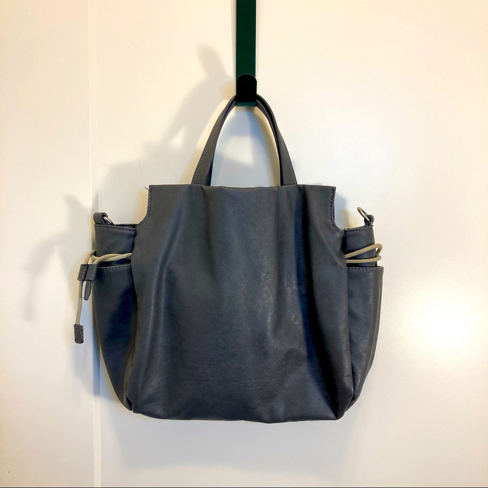 SLANG BARCELONA ‘87 Medium Satchel Grey. Vegan Leather.